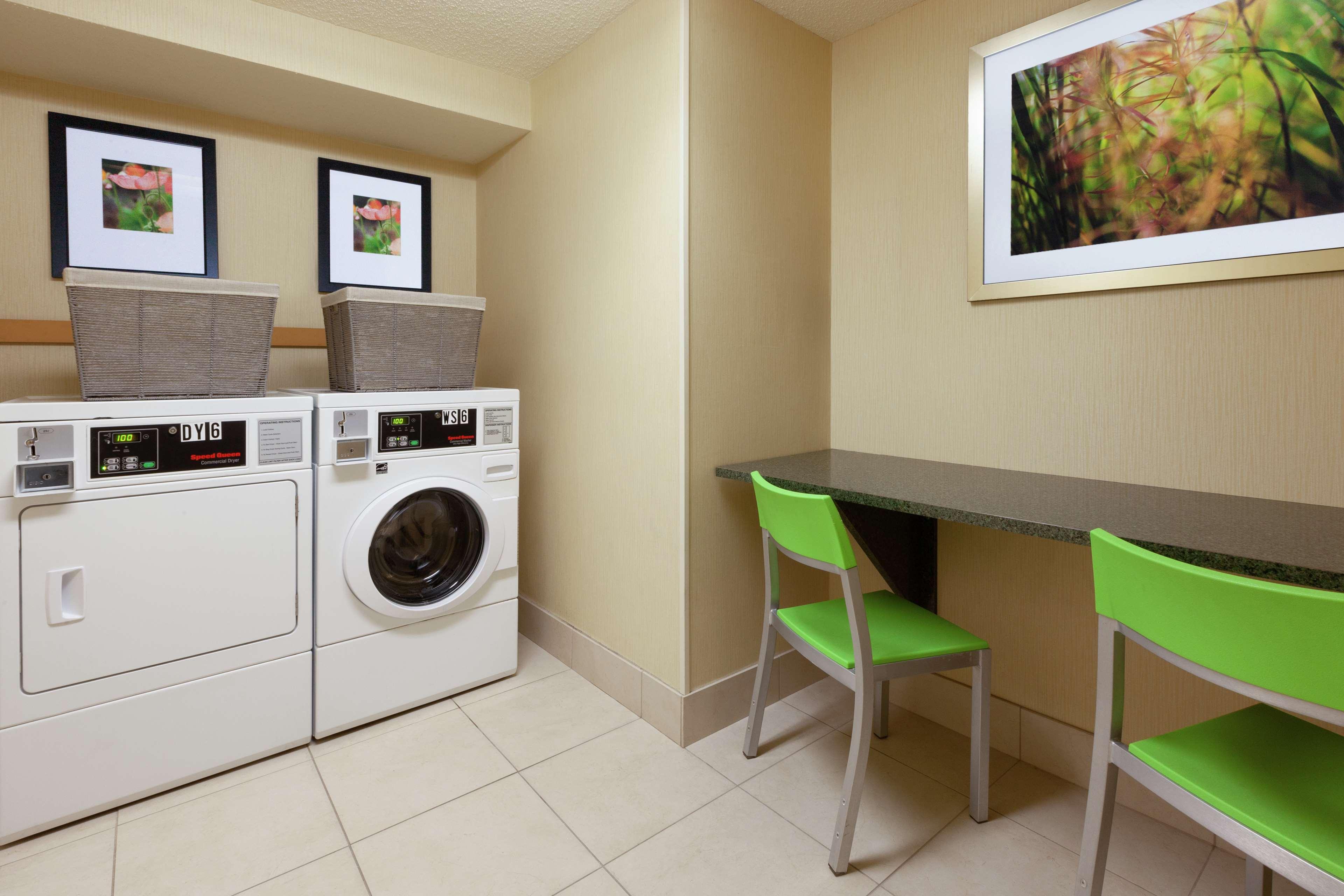 Hilton Garden Inn Pittsburgh University Place Exterior foto