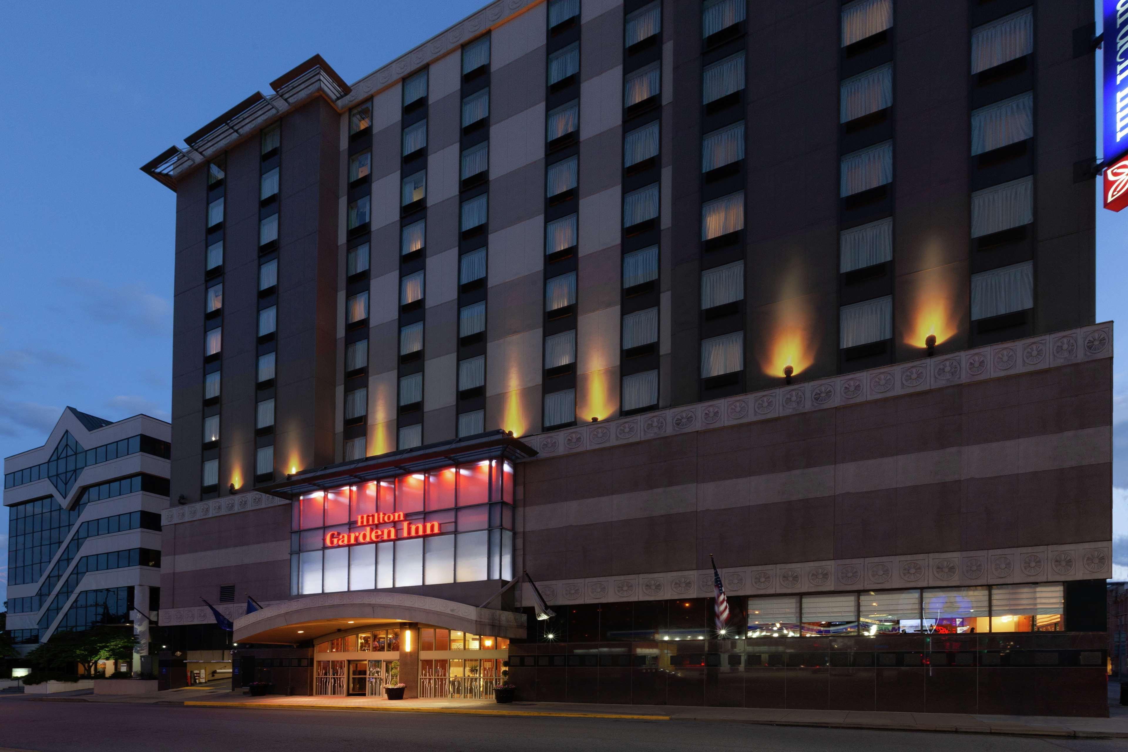 Hilton Garden Inn Pittsburgh University Place Exterior foto