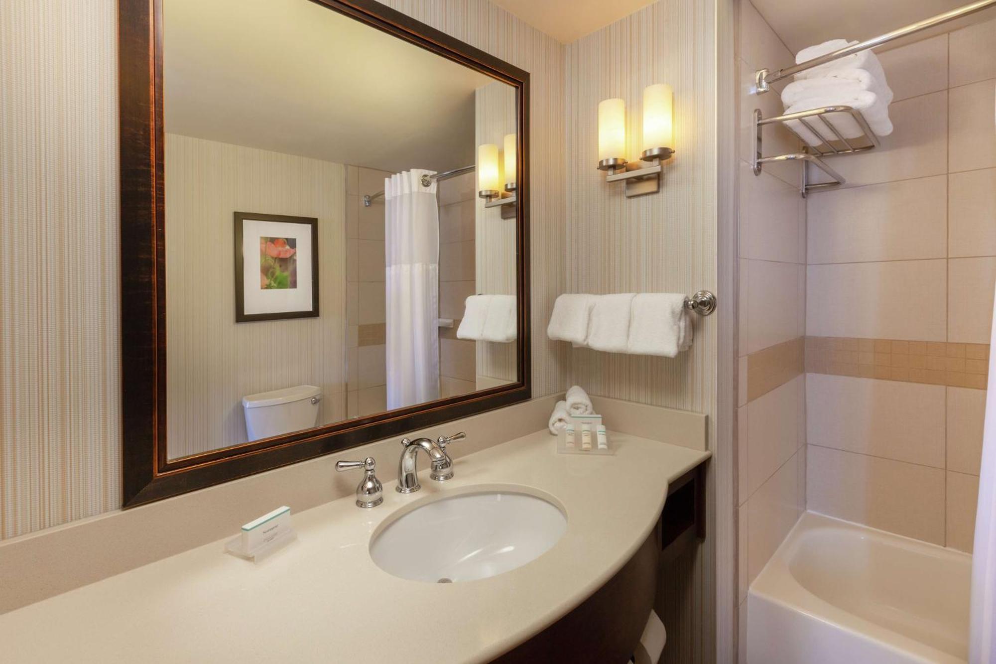 Hilton Garden Inn Pittsburgh University Place Exterior foto