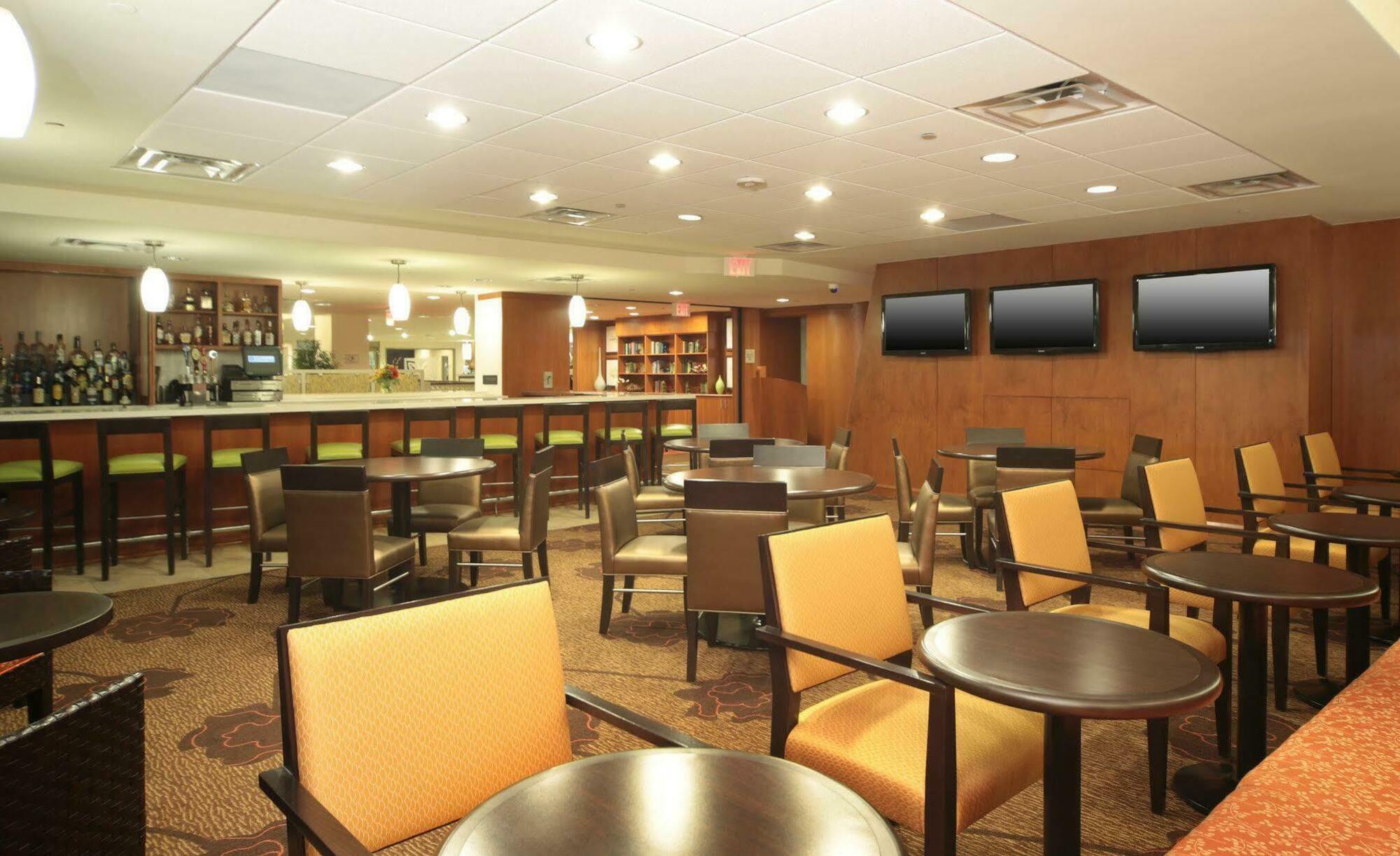 Hilton Garden Inn Pittsburgh University Place Restaurante foto